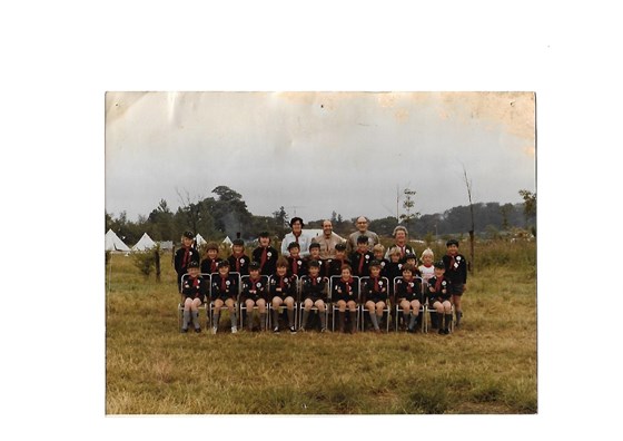 1977 Moira & her cubs at Gillwell