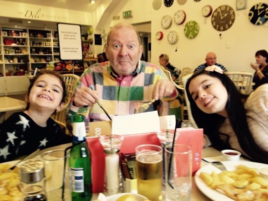 Georgie & Gab lunching with Grandad 