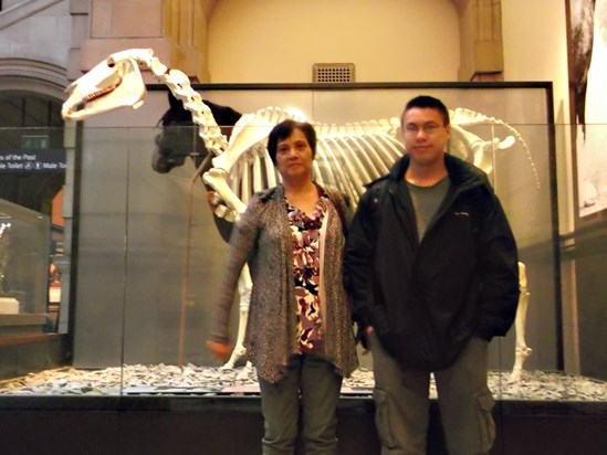 Simon & Mum at Kelvingrove museum