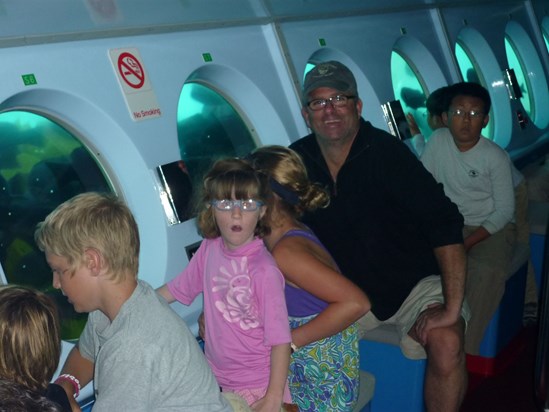 On the Submarine in Catalina with the kids and cousins