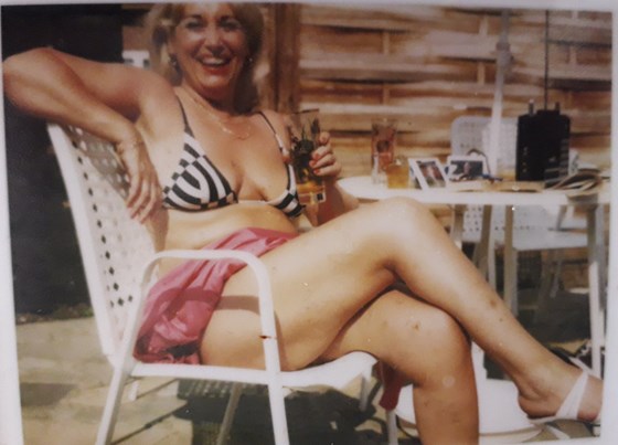 Mum with legs, looking fabulous in the 80's