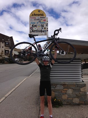 Lisa at the top of Alpe d'huez 