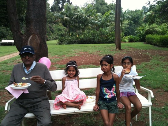 Motadaddy with Juhi Sonia and Yana at Juhi's birthday picnic at solai. Sept 2012