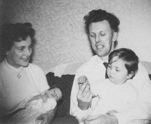 With Pam, Shirley and newborn Heather, Xmas 1958