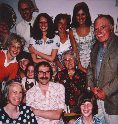 Extended family group, 1974