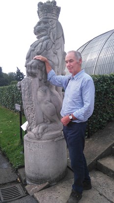 With a Griffin in Kew Gardens - 2015