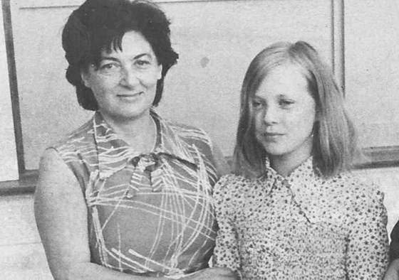 Anna with mother Ruth