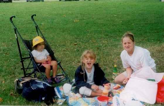 Amber, Rosie and Hollie having a picnic