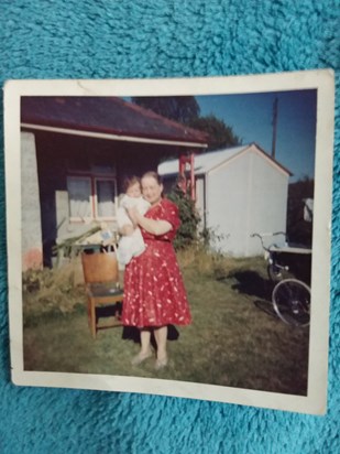 Mark & Nan in Alresford bungalow where born