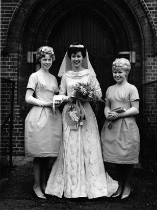 Janet and her bridesmaids Freda and Diane