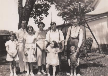 Virginia, Jane, Joan and Frankie (front), Bob, Gladys, Norman, and Leason.