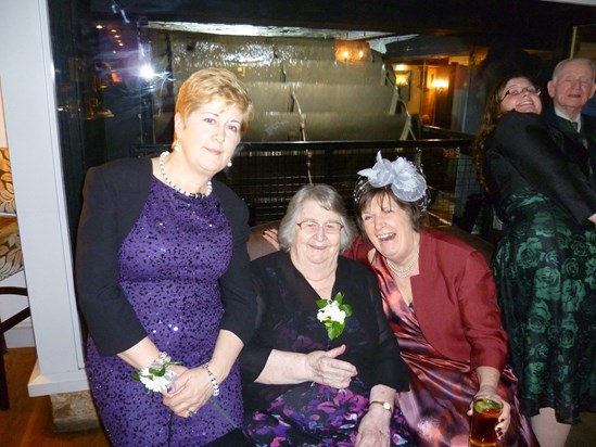 Granny, Glenda & Carrie at Glenda & Mick's wedding