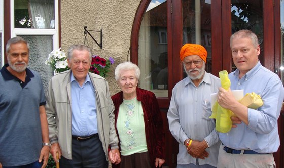 Mark with Stan & Muriel, Manjeet and Richard
