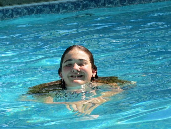 Marissa love swimming