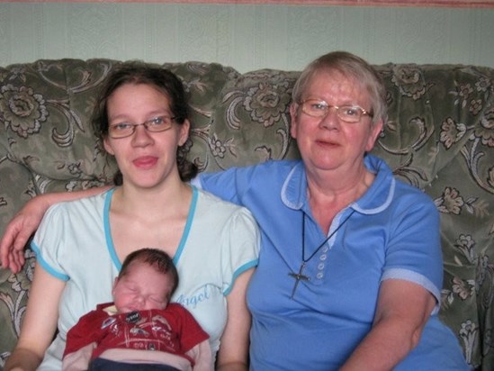 vicki with her son cody and her grandma