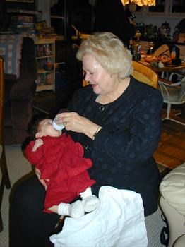 Ann Louise with her granddaughter Alexandra, January 2004 (1)