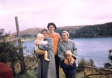 With Dot, Mum-in-law, Angus & wendy c1964
