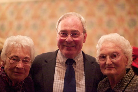 Gordon with his mother Gladys and aunt Betty