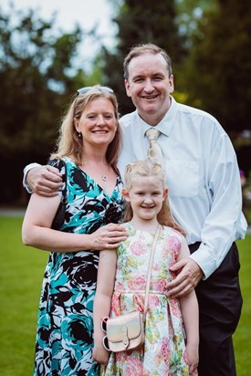 Family Picture at a wedding