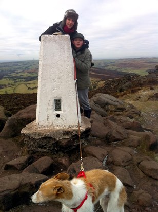 Blustery walk to the top of The Roaches, 2nd January 2011