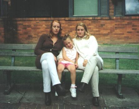 Amy, Sarah and little Nance