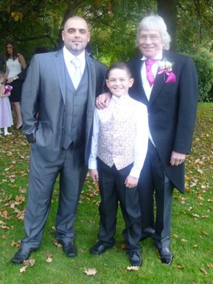 Dad with his son in law Jamie and grandson Cole. Xx????