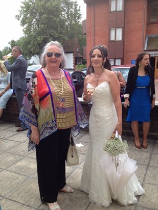 Wonderful Avril looking super cool at our wedding. She was always such fun! 