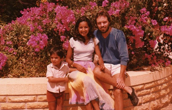 Dean, Yvonne & Glen in Saudi Arabia