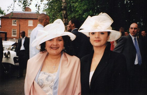 Yvonne & Arline at Linda's wedding 