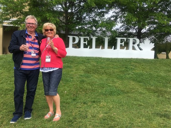 John buys lunch at Peller - June 2018