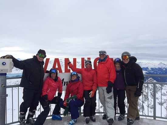 Neil (right) at St Anton with his Stowe ski buddies... we miss him so