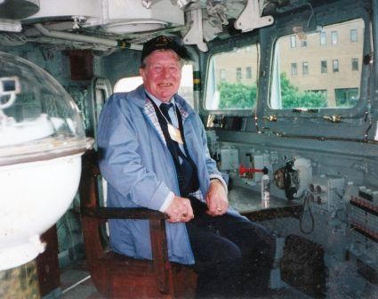 dad on HMS belfast4