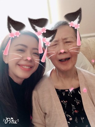 Mum and Hoi Ming having a good laugh 