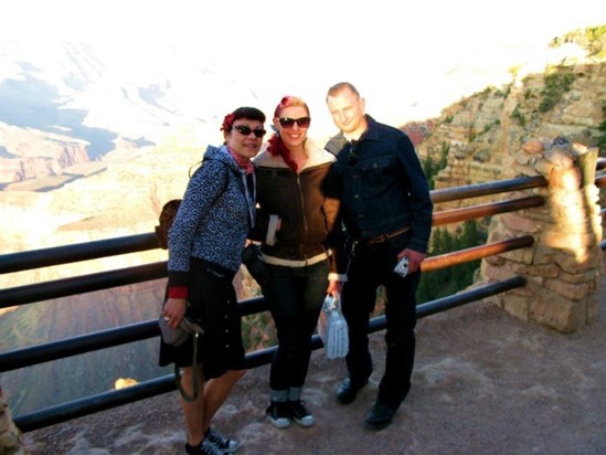 Grand canyon with Joelle and Robyn