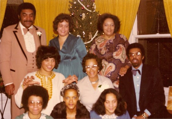 Edmonds Family Dec. 1975