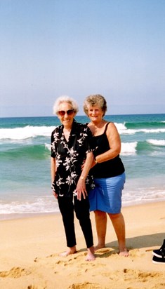 Hilda & Dolly down under on the Ninety mile Beach VIC.