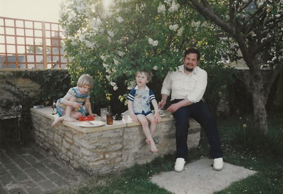 John with his eldest son, Spencer, and Spencer’s cousin, Annie