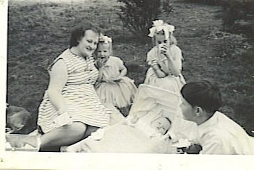 A picnic - Mum and the 4 children -l to r, Anne, Mary, Jill and John