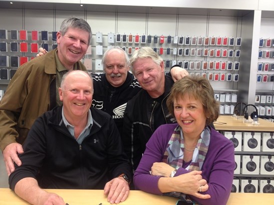April 2017 John bumping into 2 old friends at the Apple store Coquitlam 