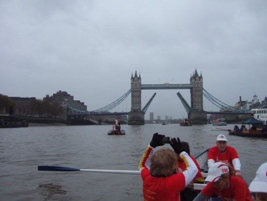 The view from the 1829 Oxford replica boat on Saturday 14th November, 2015 in the Lord Mayor’s Show Flotilla