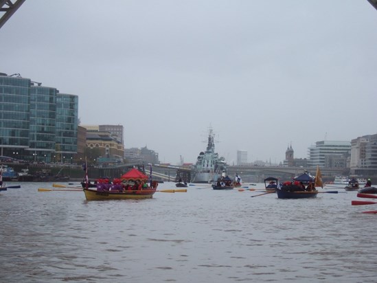 Another amazing view from the 1829 Oxford replica boat at the Lord Mayor’s Show Flotilla
