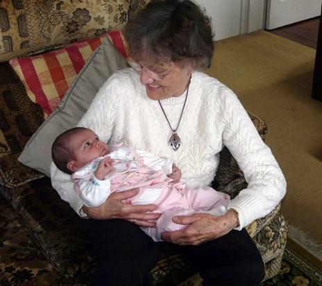 Joyce with her great granddaughter Neve in 2009