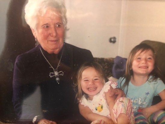 Rachel and Kelly with Great Grandma Barbara