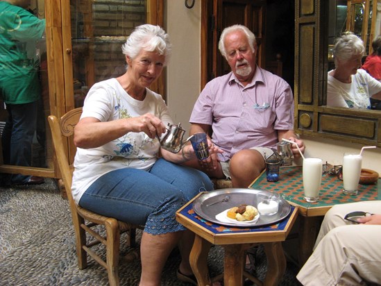 Having tea with a great couple in Cordoba 2010