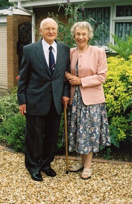 Bill and Elizabeth, 50th wedding anniversary, Aug 2005