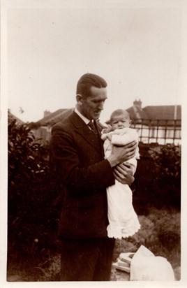 Baby photo with dad