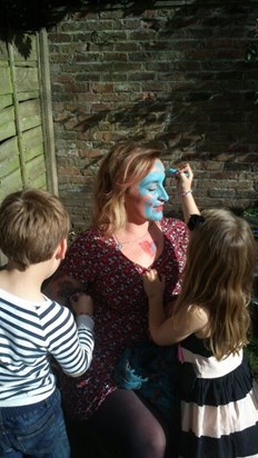 I'm feeling a little blue Mum!! Xxx