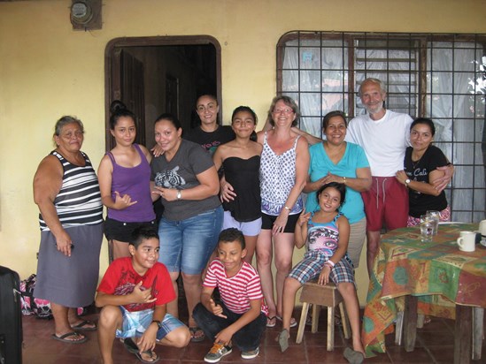 the day that dad met the whole Costa Rican family