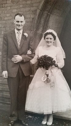 Wally & Joyce wedding day 1960