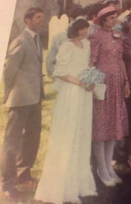 Eileen with Helen as bridesmaid at Blaxhall, 1987 with Tony